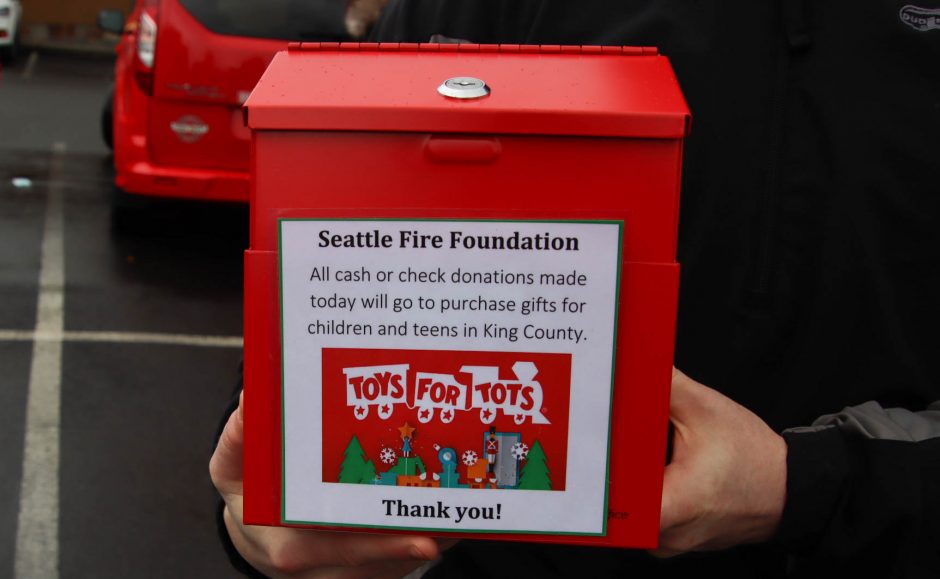 Firefighters Collect Toys For Tots